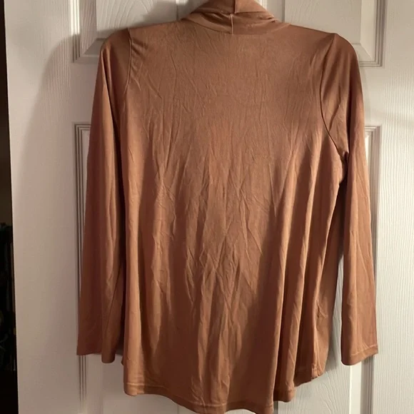 Blush top - Picture 5 of 5